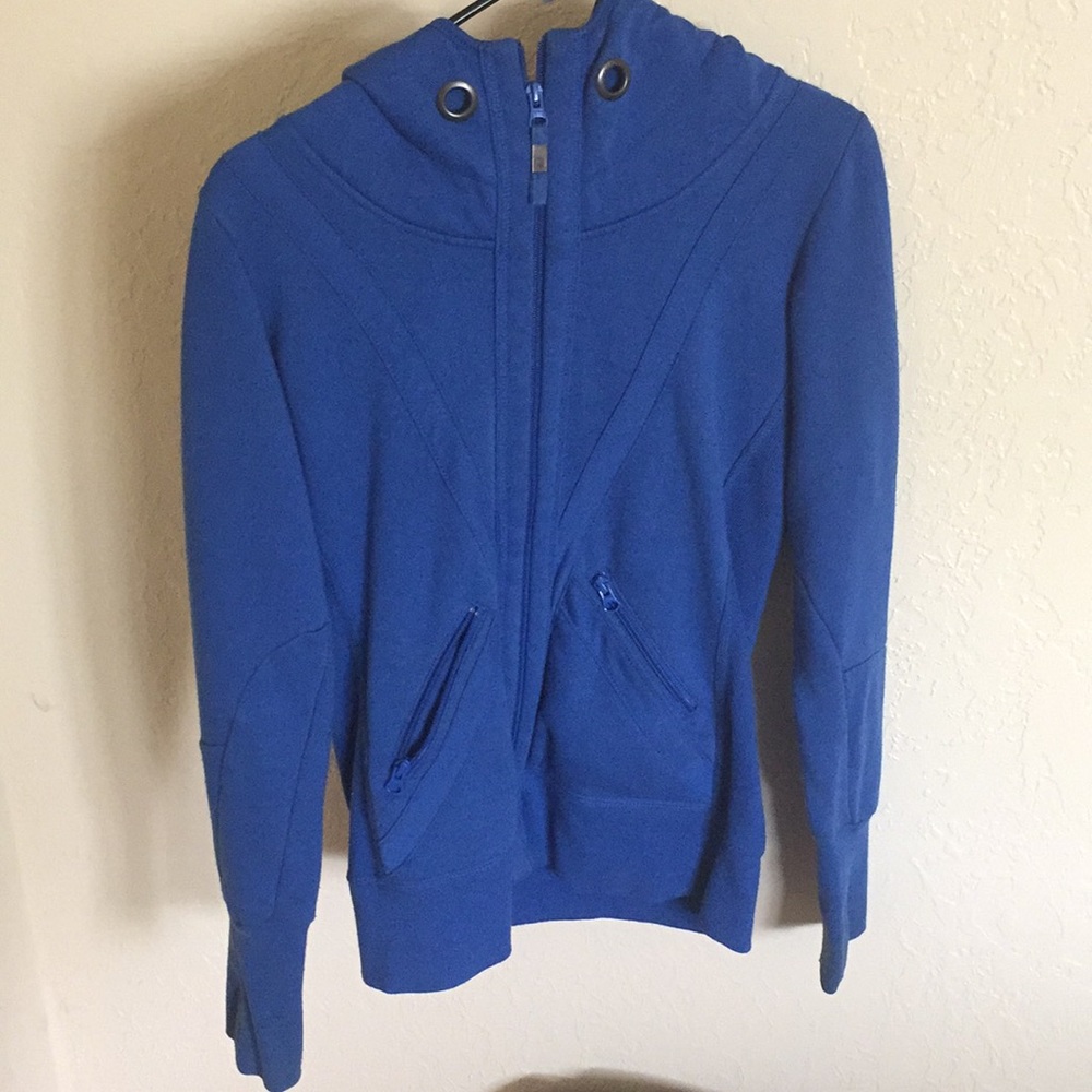 Woman’s “MPG” jacket